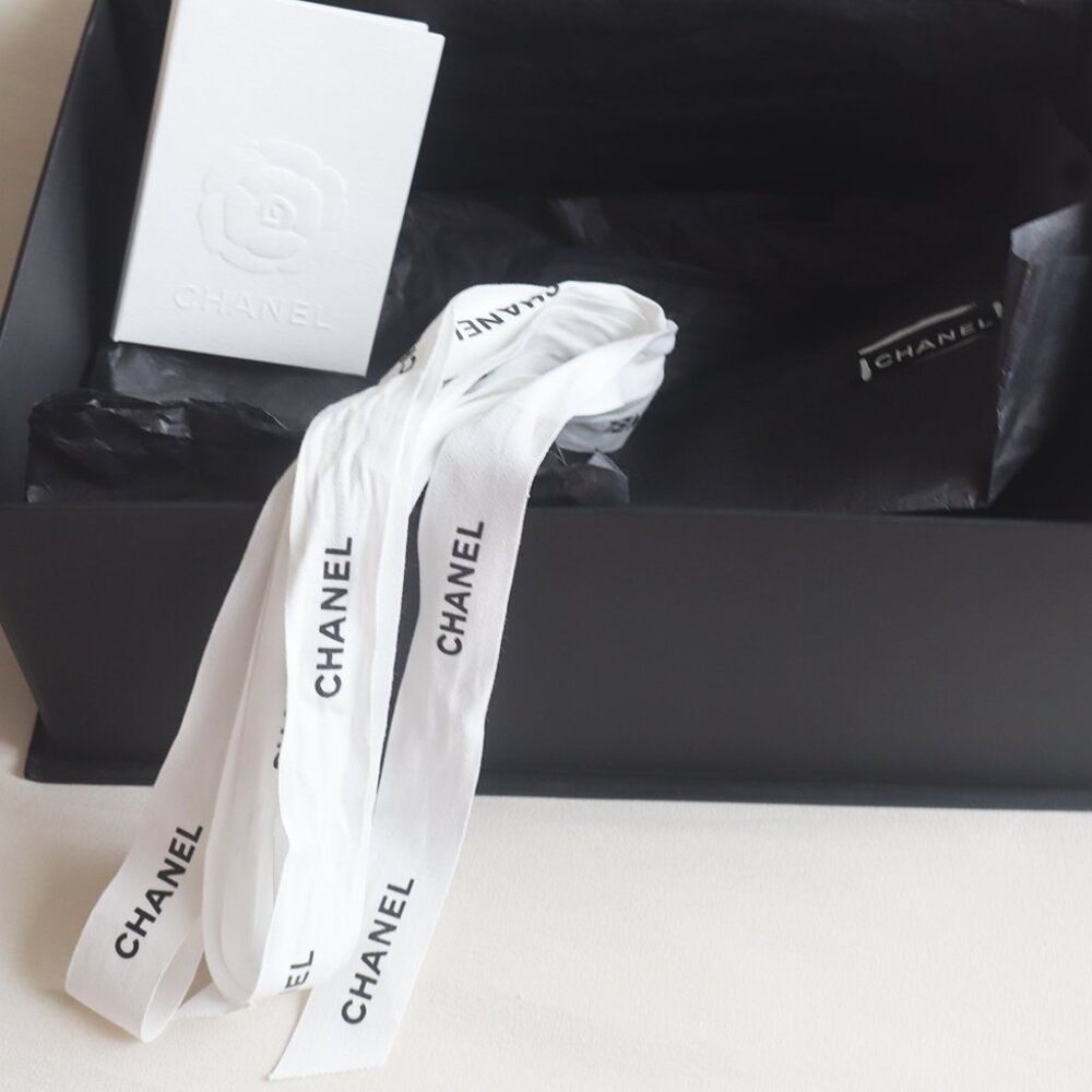 Chanel Box and Packaging - Picture 5 of 6